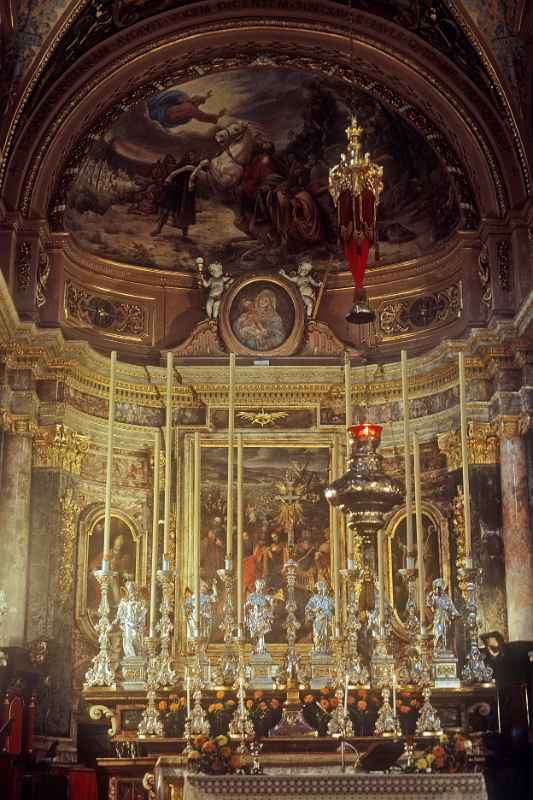 Altar, Church of St. Paul's Shipwreck