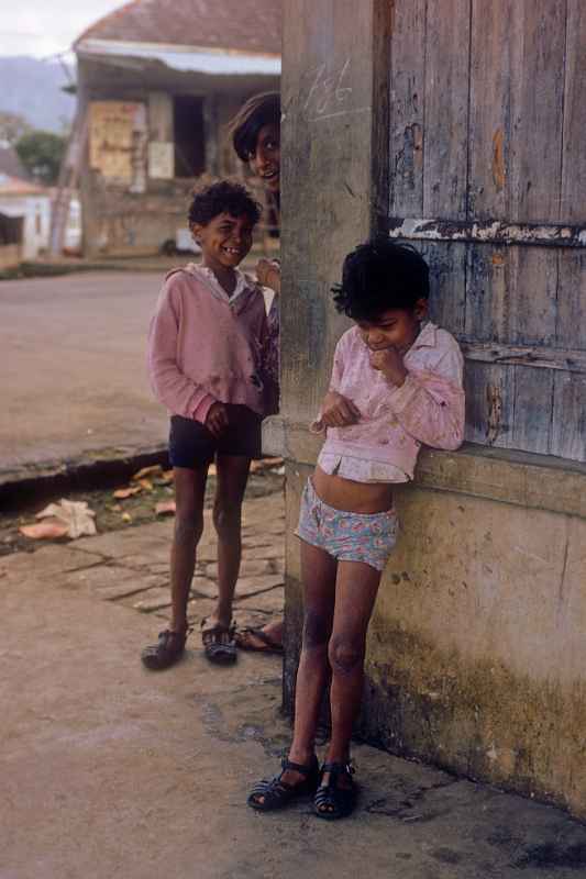 Young boys, Mahébourg