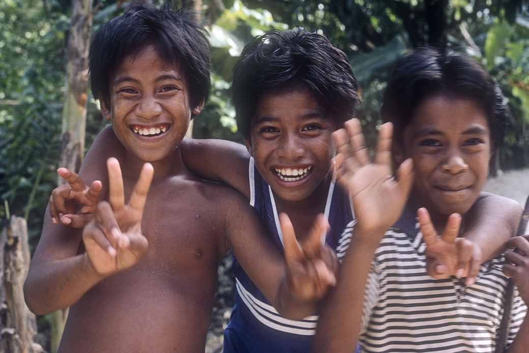 Happy boys of Sokehs island