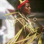 Girl dancer, Ruul stick dance