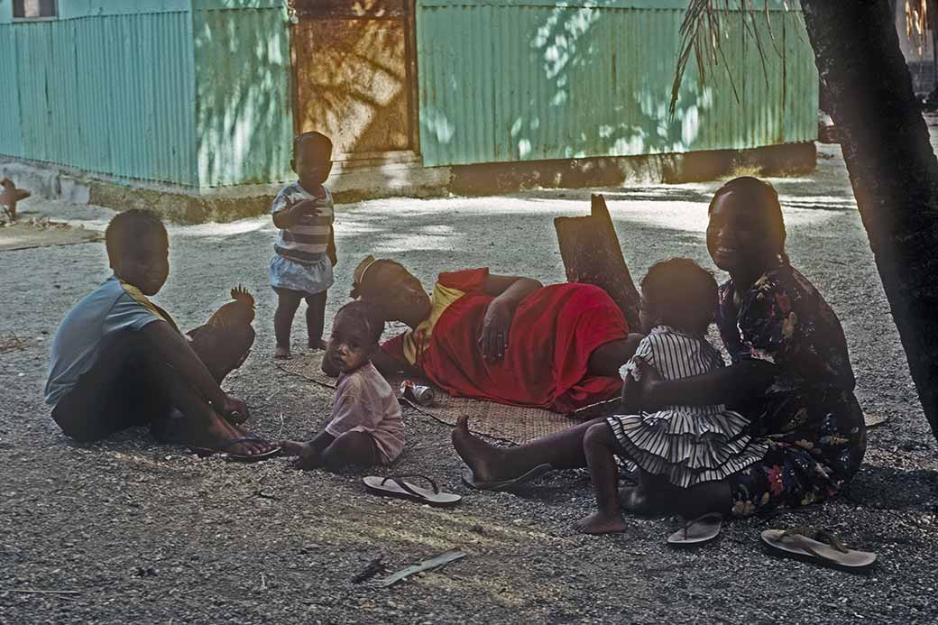 Women and children, Nomwin island