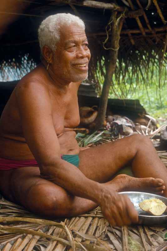 Urutal Kauka with breadfruit