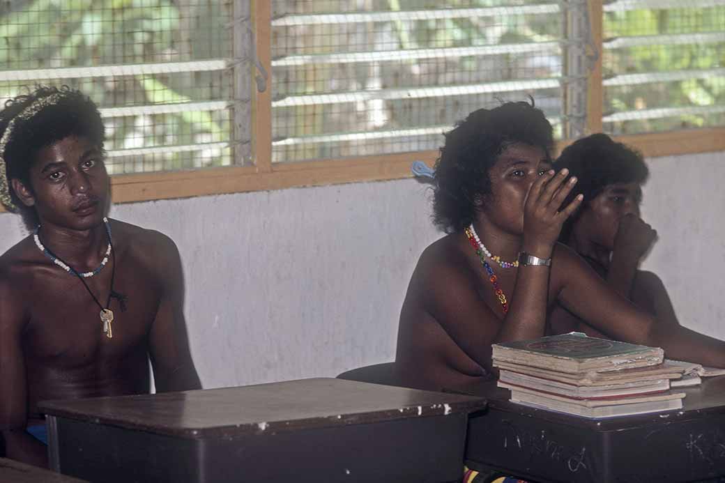 Students in Falalop, Ulithi