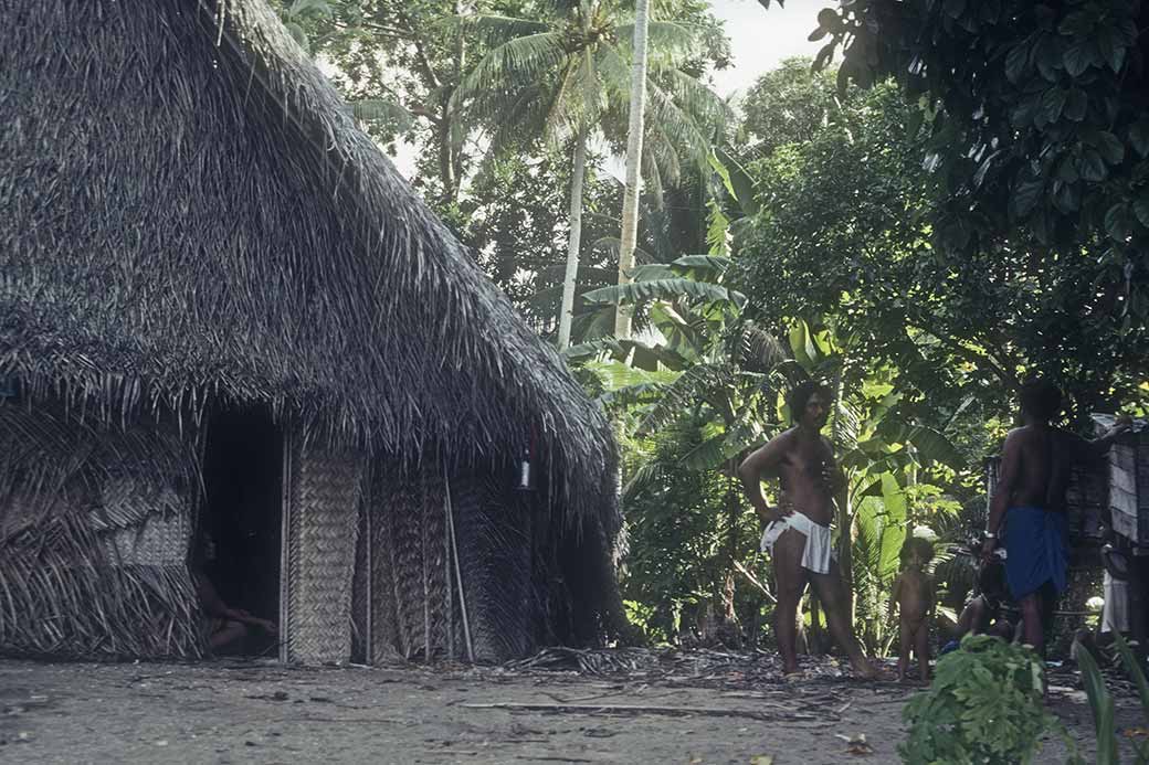 Lucas Samomai's house, Woleai