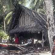 Canoe house, Fais island