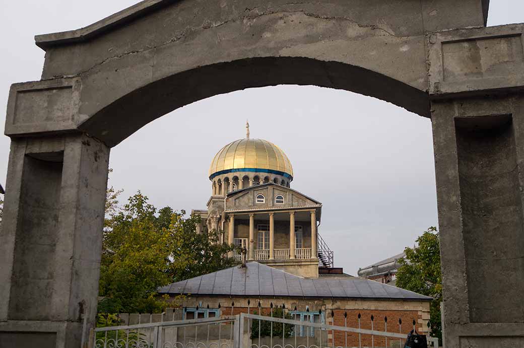 Golden dome on Roma house, Soroca