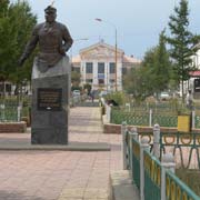 Davaajav statue, Nalaikh