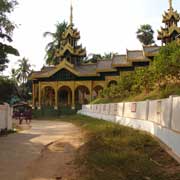 Shwemawdaw Paya zedi