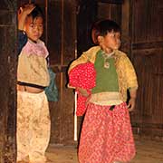 Palaung children