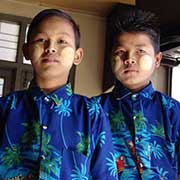 Waiters in Taunggyi