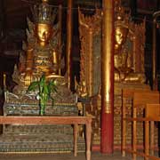 Gilded Buddha statues