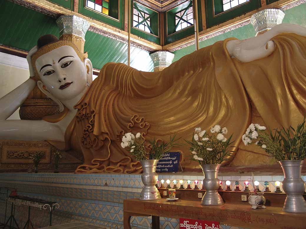 Reclining Buddha