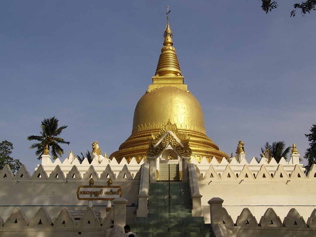 Gilded stupa