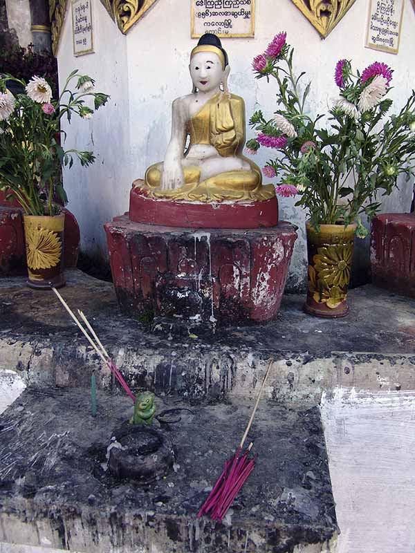 Small Buddha statue