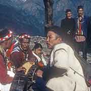 Men dance, Bumbu ceremony