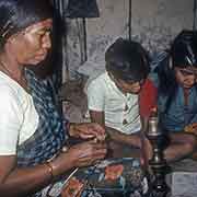 Mother and her children, Talamarang