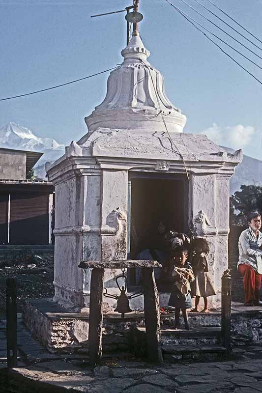 Small temple and children