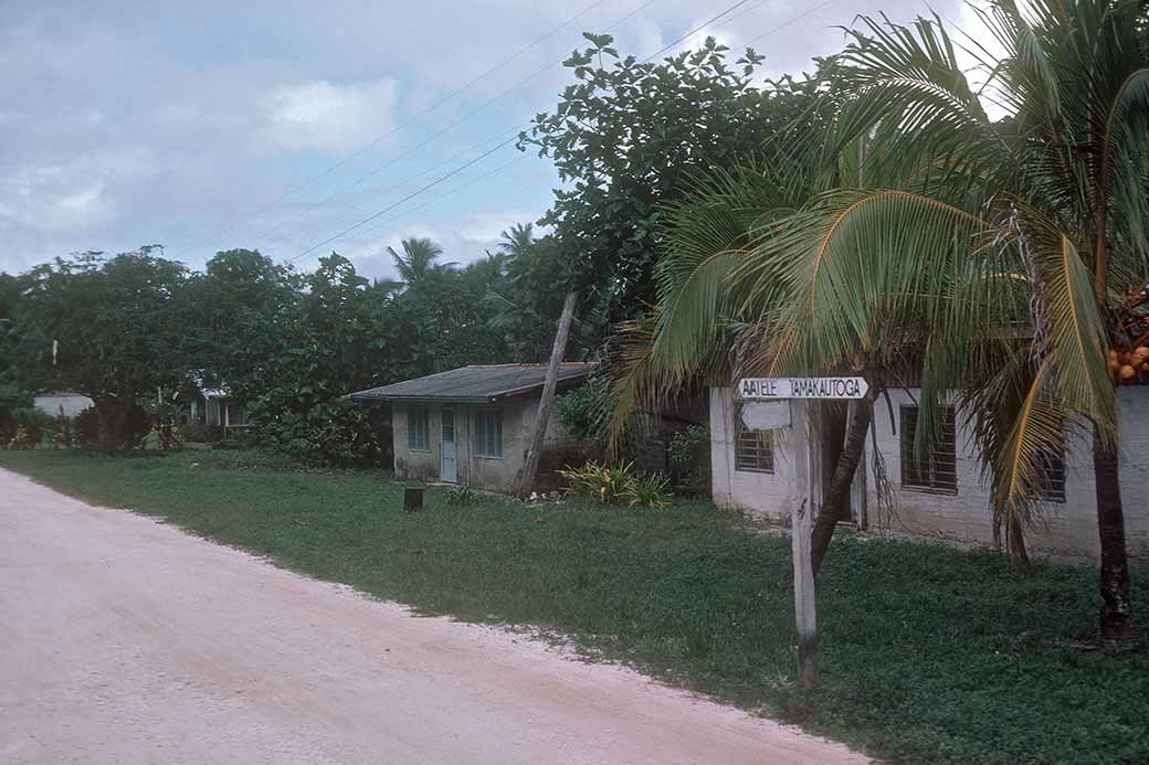 Tamakautoga village