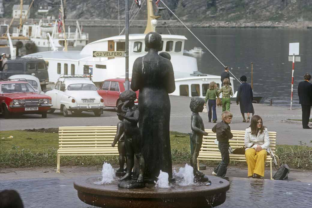 Sculpture group