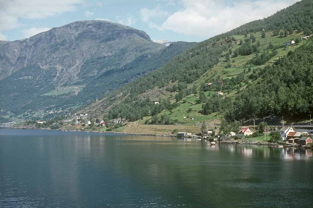 View, Aurland