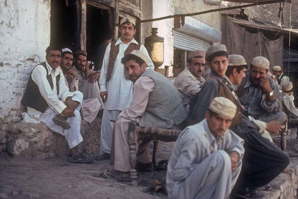 Pashtun men, Landi Kotal