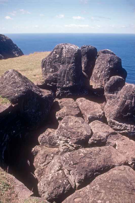 Petroglyphs, Birdman cult