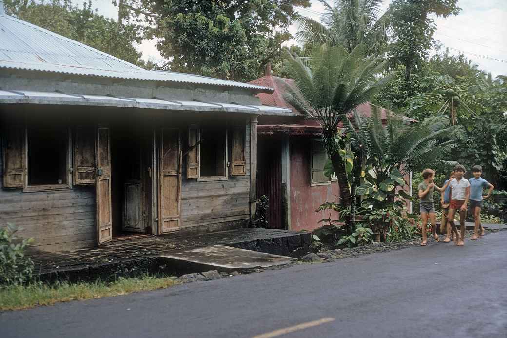 House, Le Petit Saint-Pierre