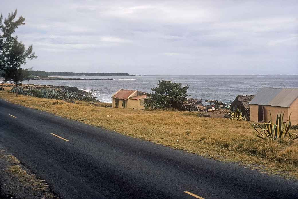 Road near Saint-Leu