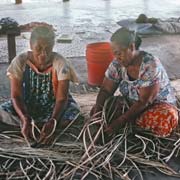 Weaving mats