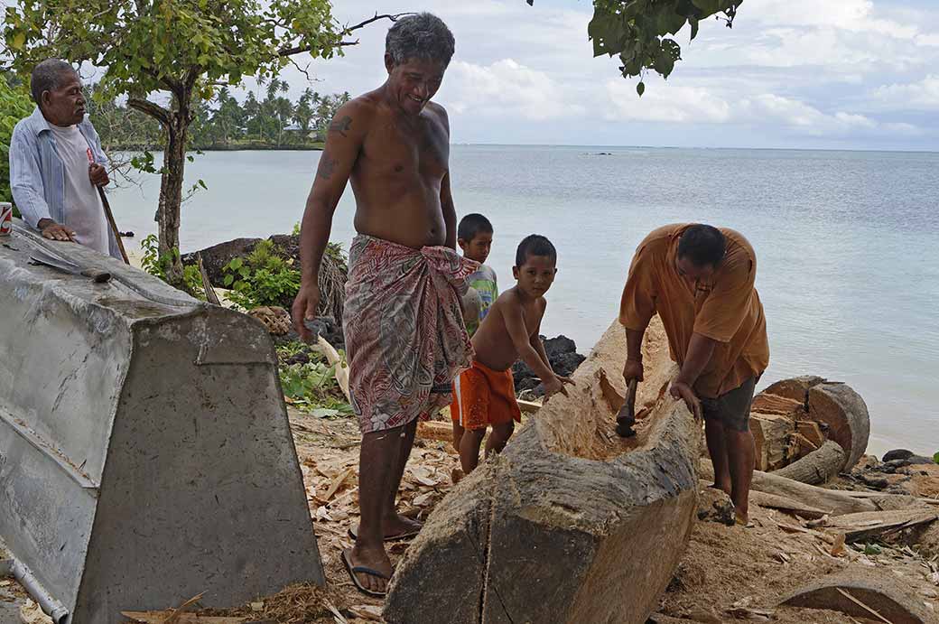 Making a canoe