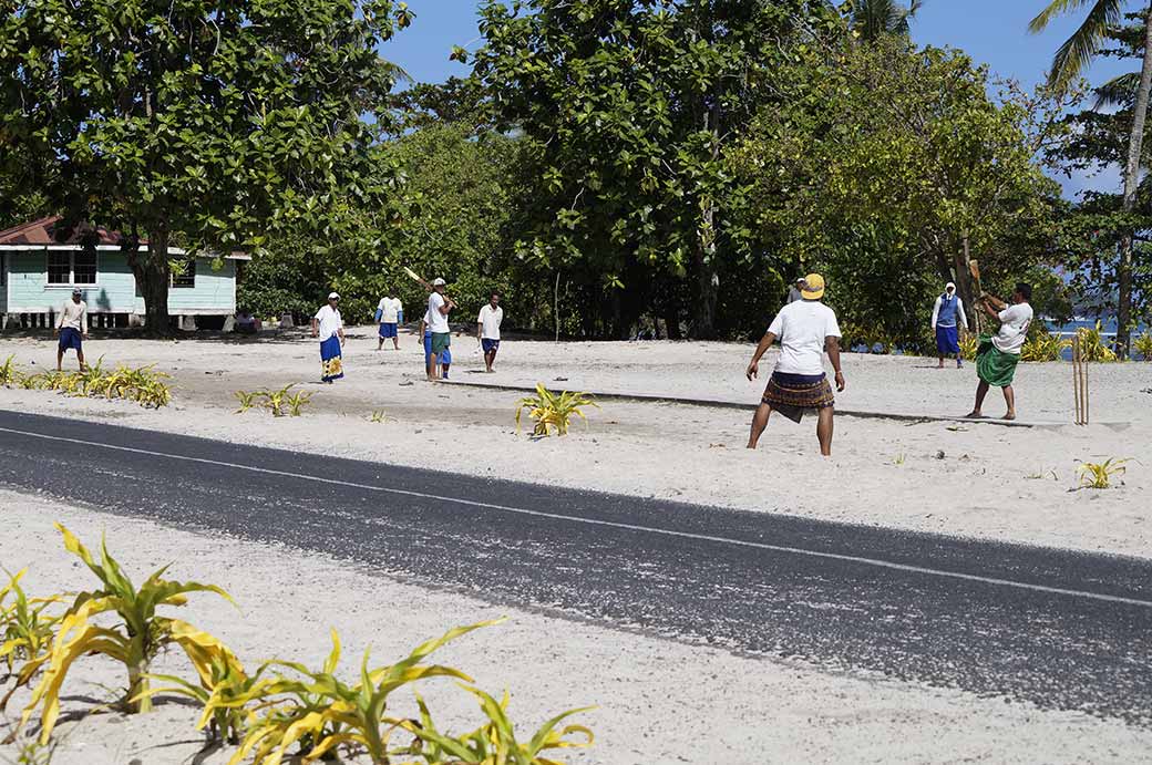 Playing Samoan cricket