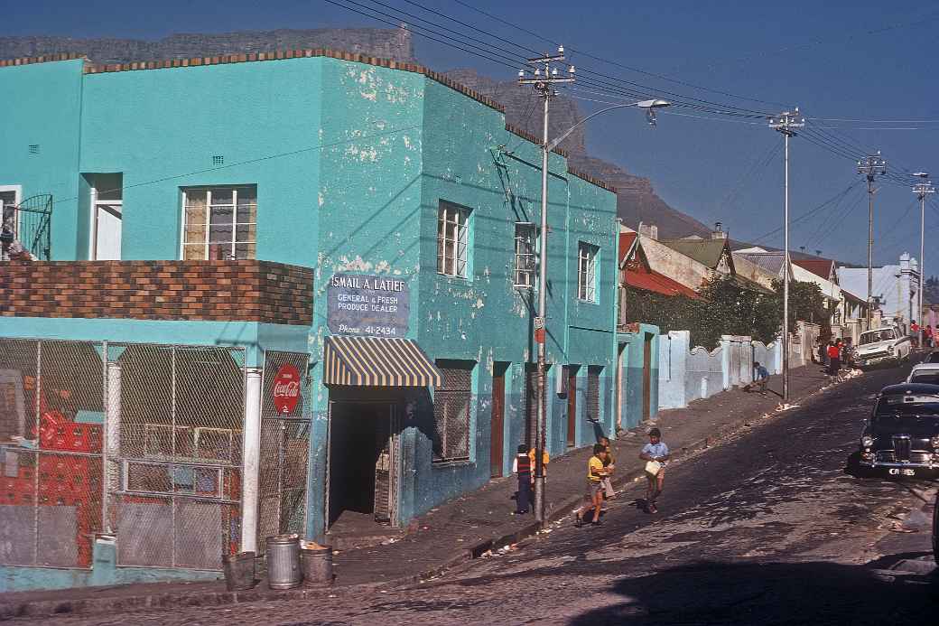 Street corner, the Malay area