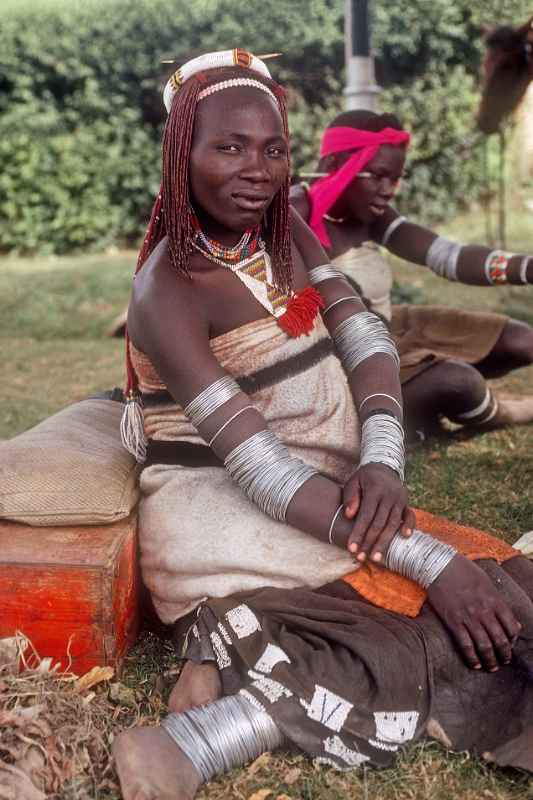 Young Xesibe women