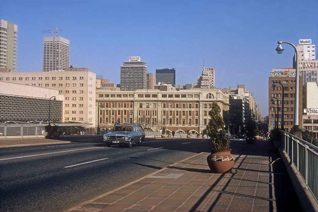 Queen Elizabeth Bridge, Johannesburg