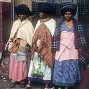 Three Fingo women