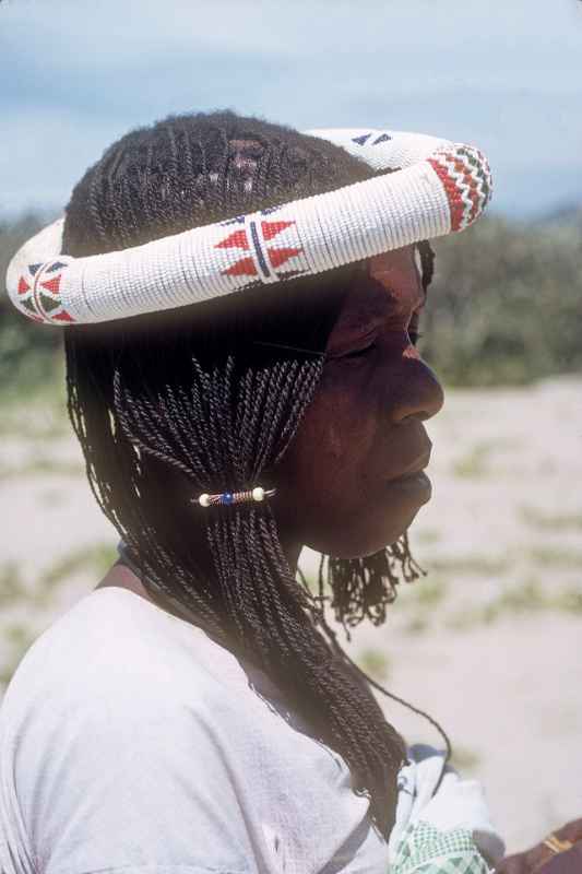 Mpondo woman profile