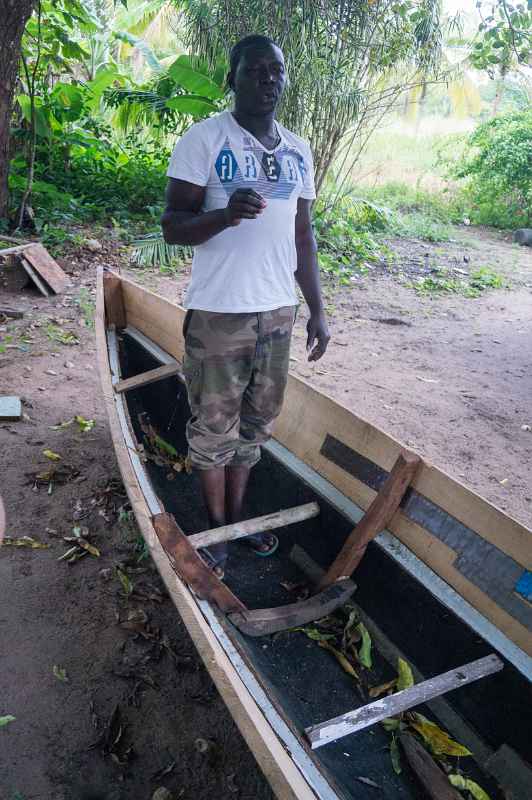 Explaining canoe building