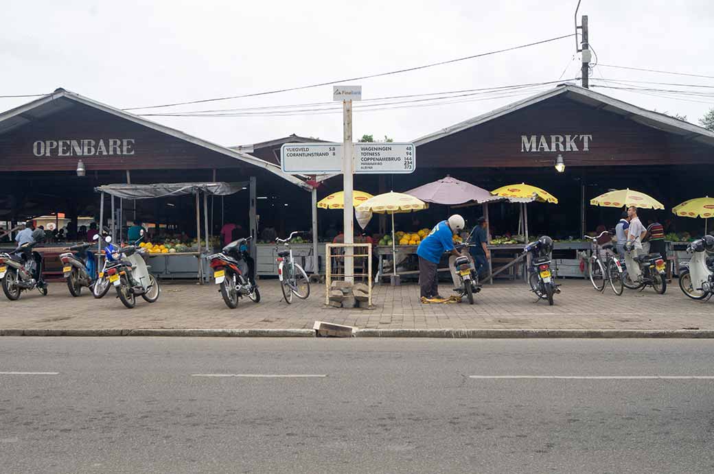 Market buildings, Nieuw Nickerie