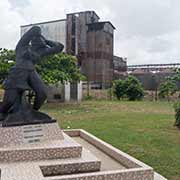 Statue of Alida and factory, Wageningen