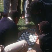 Playing draughts