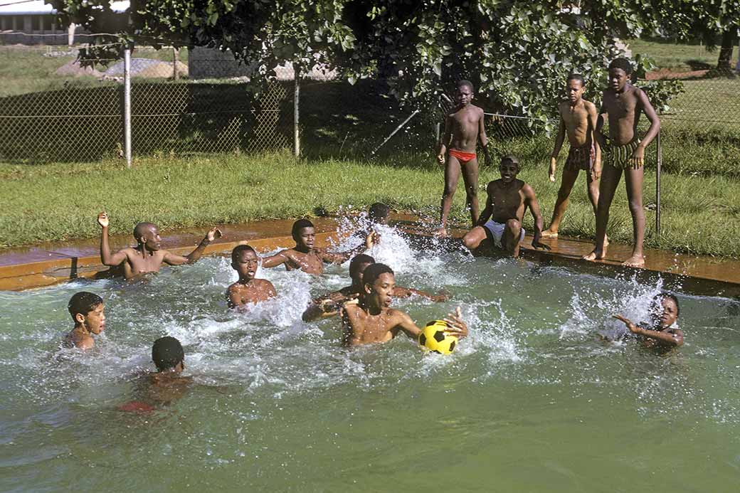 Water polo game