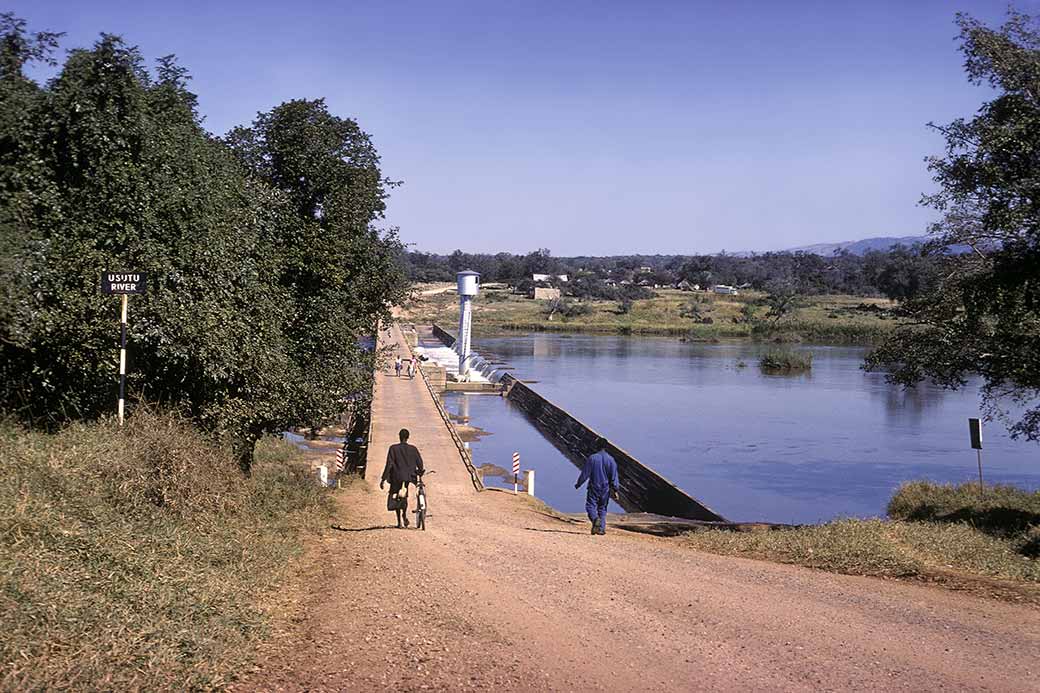 Usutu bridge, Siphofaneni