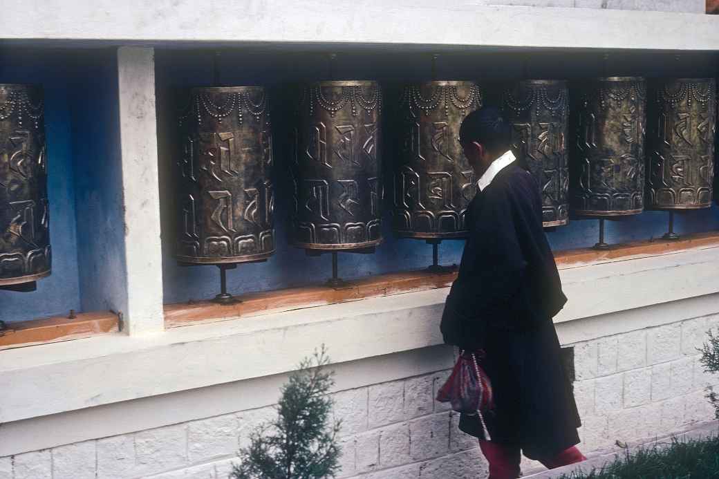 Prayer wheels, Tsuglagkhang temple