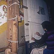 Weaving a carpet, McLeod Ganj