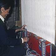 Weaving a carpet, McLeod Ganj