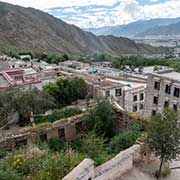 Overview, Drepung Monastery