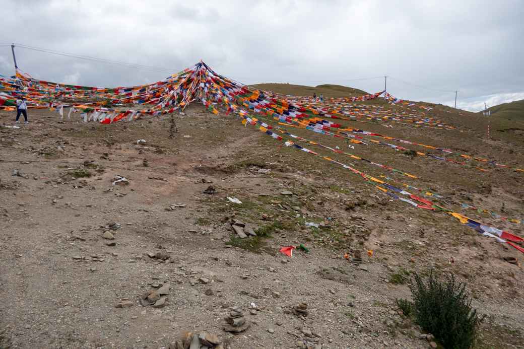 Chinese tourists, Yamdrok Yumtso