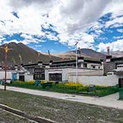 Between Lhasa and Gyantse