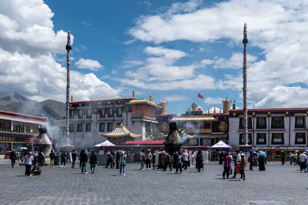 Barkhor Square and Jokhang Temple