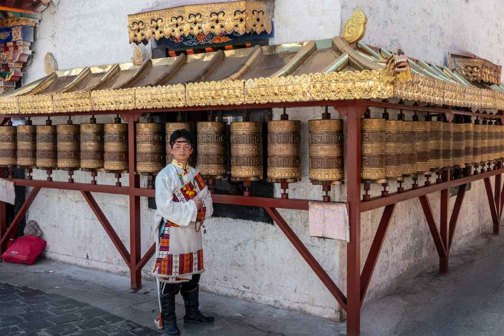 Chinese tourist, Barkhor